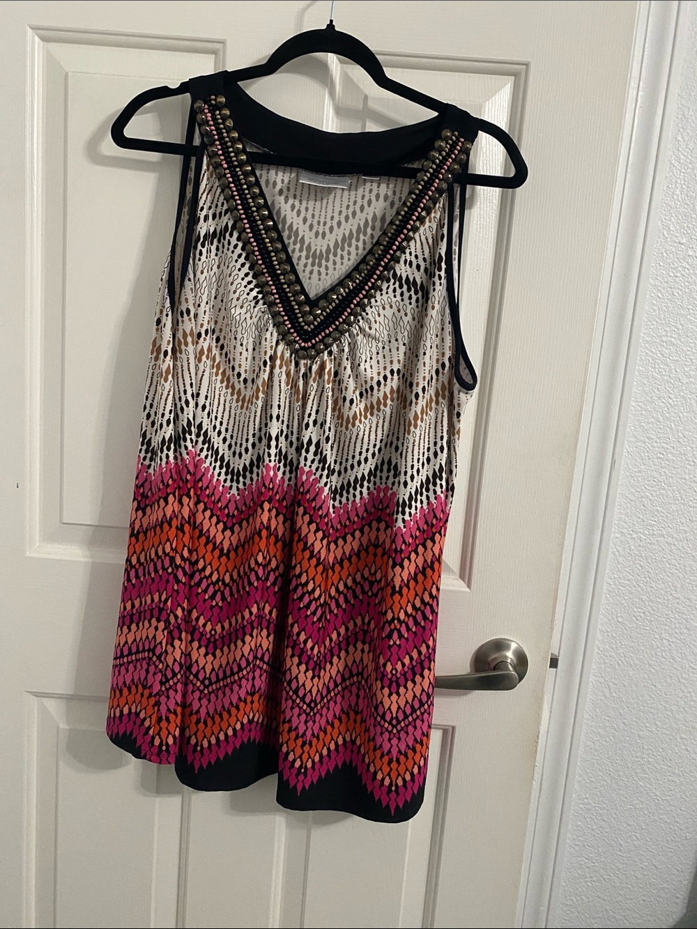 Avenue Embellished V-Neck Multicolor Sleeveless Camisole